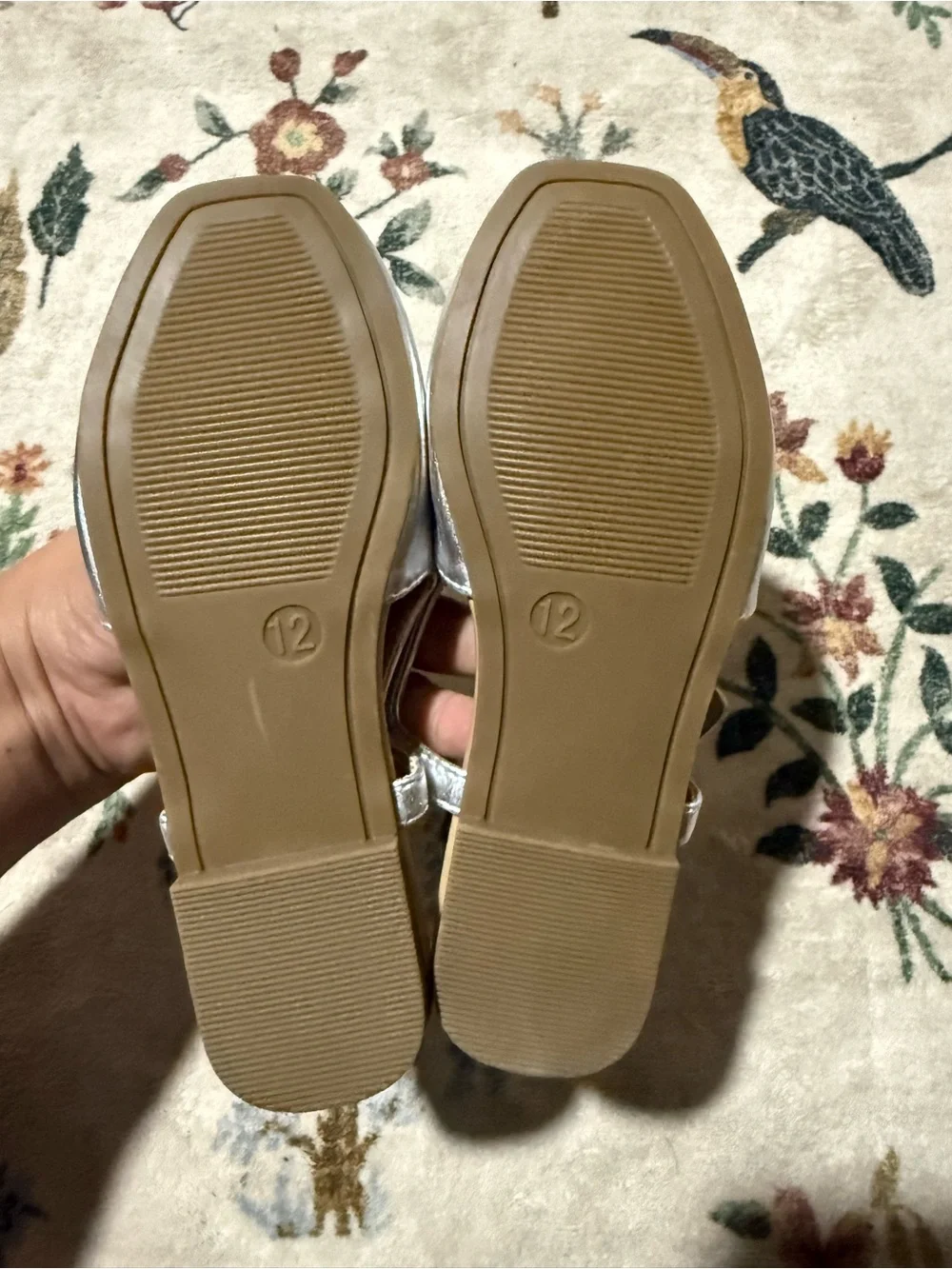Gap kids Girls Silver Slingback Dress Flats with Adjustable Buckle 12